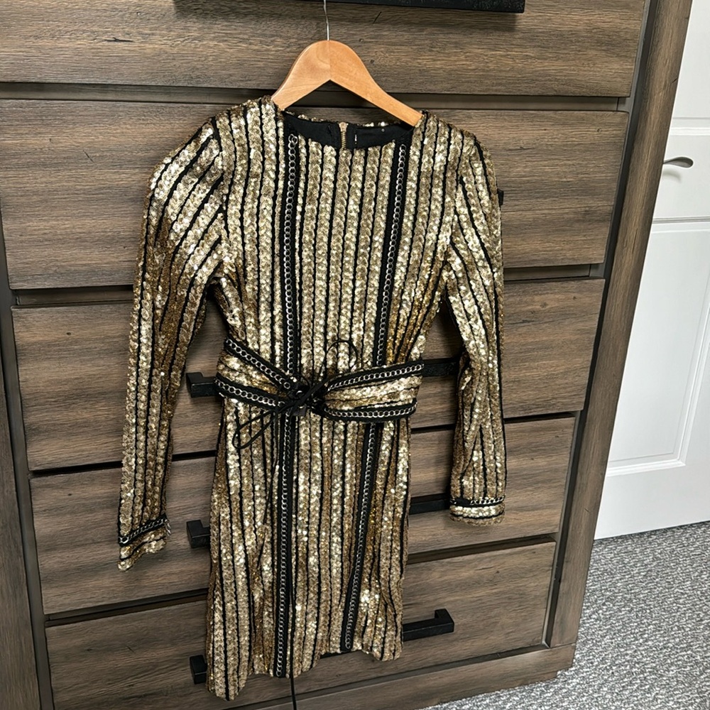 New mini sequin deess